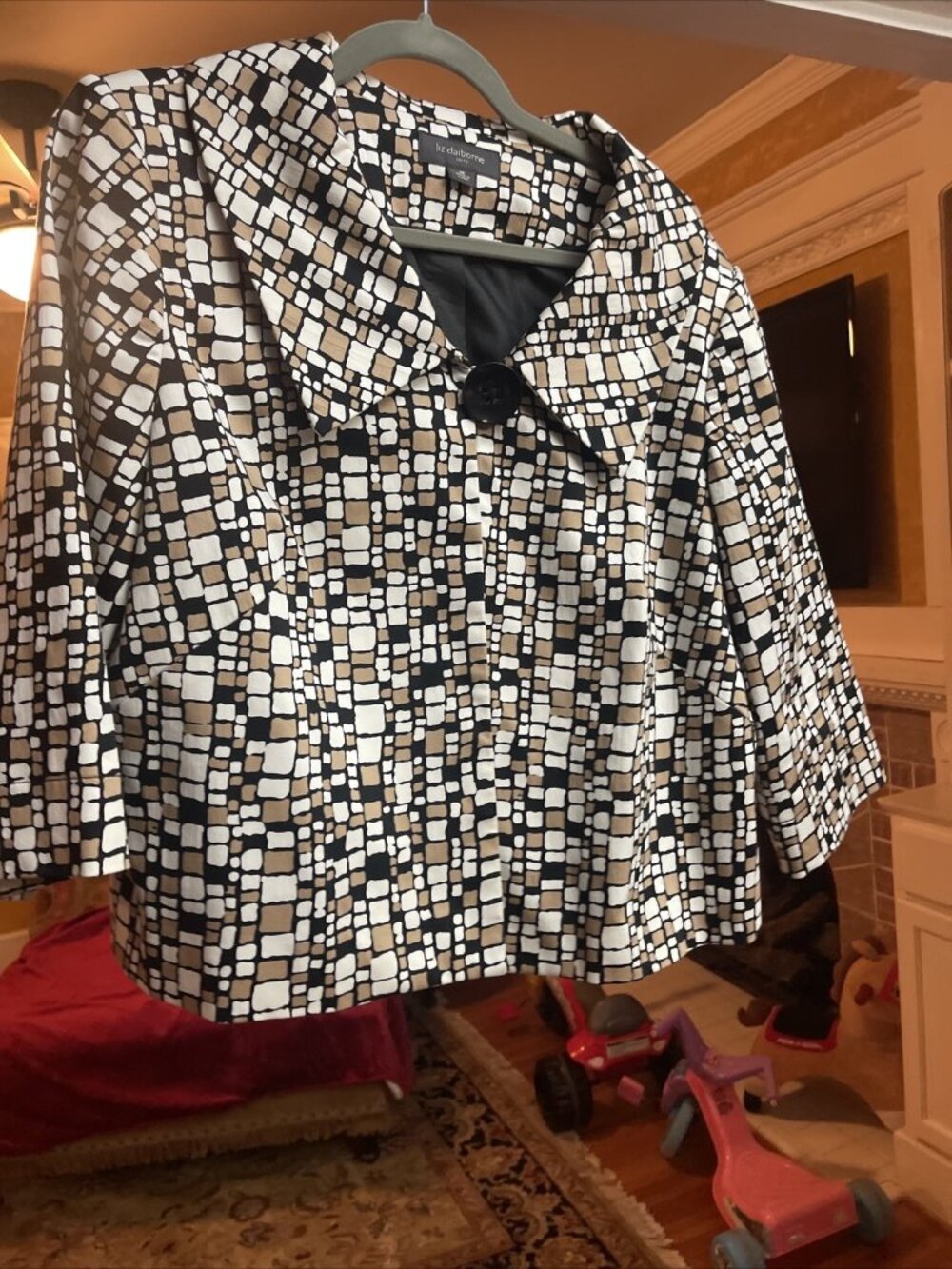 Liz Claiborne boxy Fully Lined Jacket Sz 16 Black, White and tan Pattern classy
